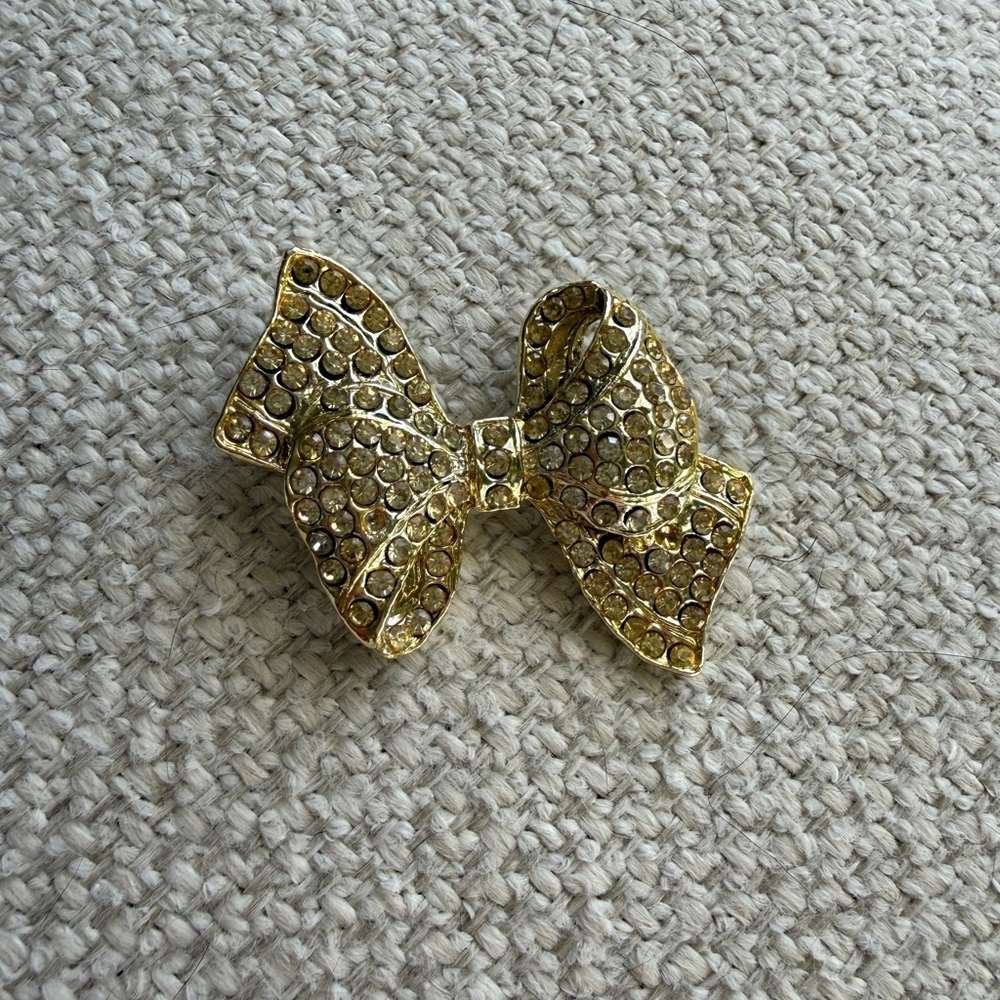 Vintage Gold Rhinestone Bow Brooch